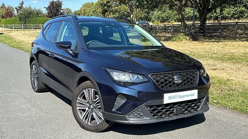 Blue Used 2022 Seat Arona SE SUV | £12,990 (Fair price) - Image 1/4