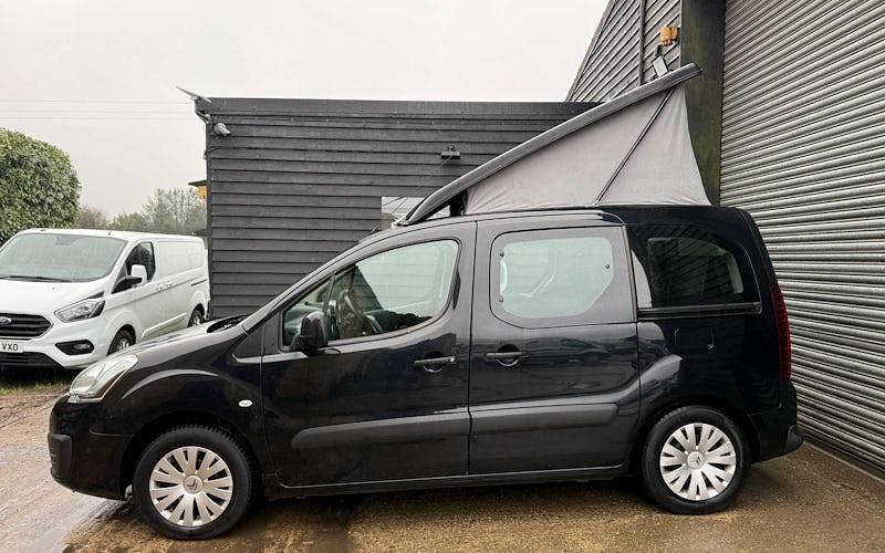 Used Citroën Berlingo Feel 99 HP (72 kW) 2017 MPV