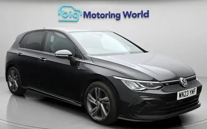 Usado VW Golf VIII R-line 150 HP (110 kW) 2023 Citadino