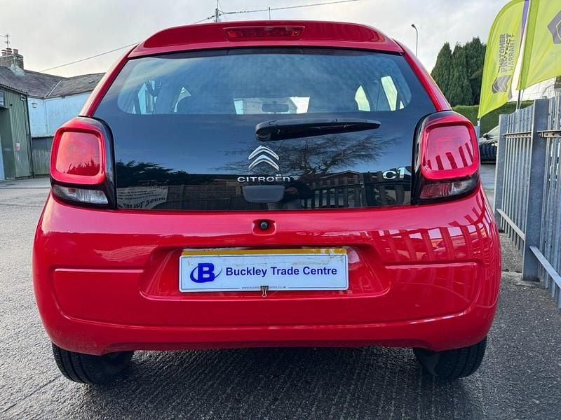 Used Citroën C1 Touch 68 HP (50 kW) 2015 Red Hatchback