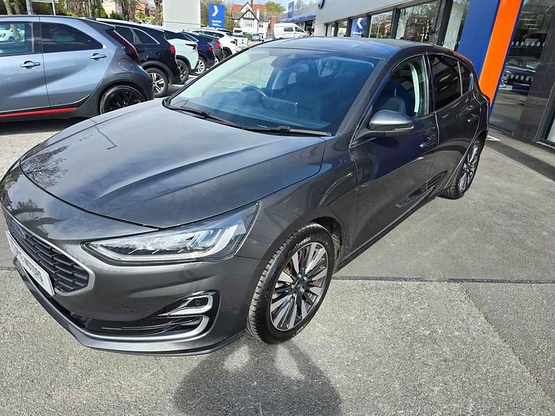 Używany Ford Focus Titanium 2024 Szary Hatchback