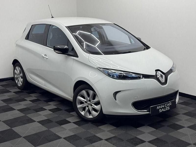 White Used 2014 Renault Zoe Dynamique Hatchback | £4,000 (Fair price) - Image 1/3