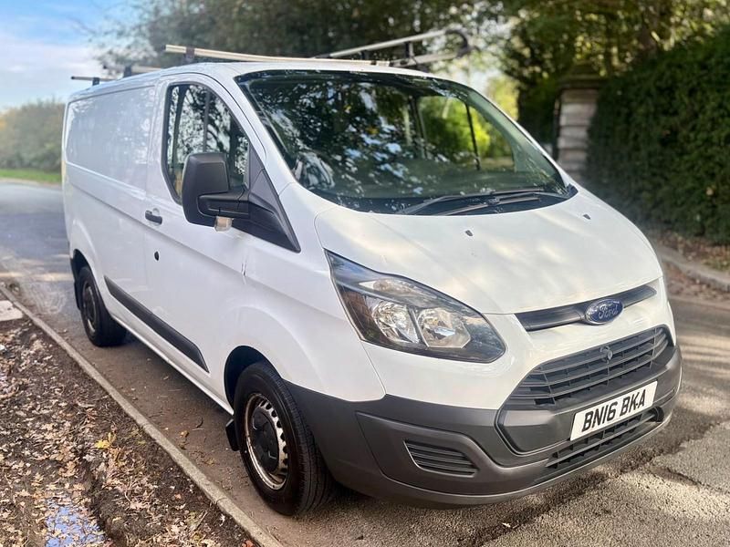 Used Ford Transit Custom 100 HP (73 kW) 2016 White Van