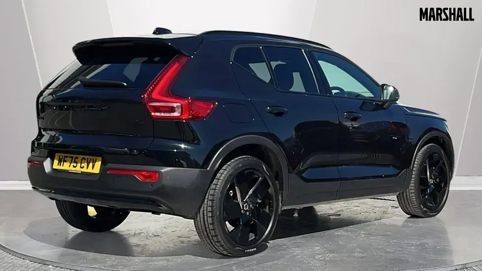 Used Volvo XC40 Plus 197 HP (144 kW) 2025 Black SUV