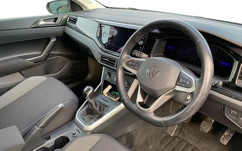 Used VW Polo Life 95 HP (69 kW) 2025 Hatchback