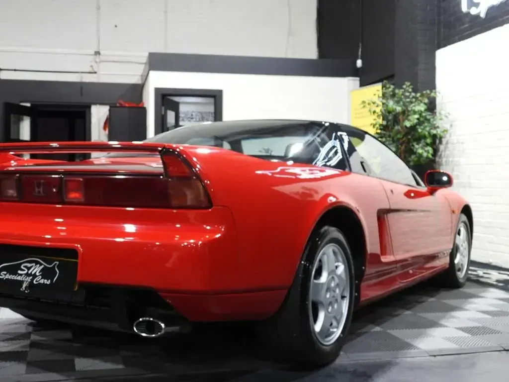 Used Honda NSX 274 HP (201 kW) 1993 Red Cabriolet