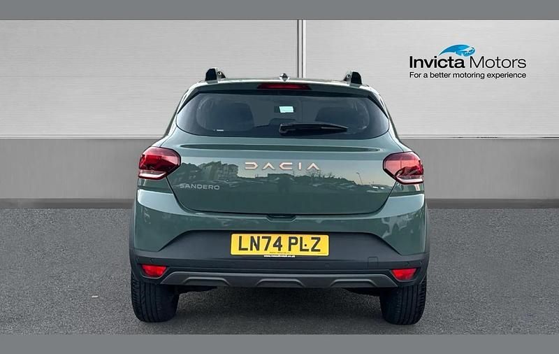 Used Dacia Sandero Extreme 90 HP (66 kW) 2025 Green SUV