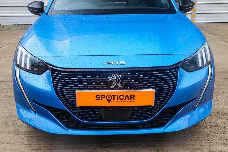 Used Peugeot e-208 GT 98 kW (134 HP) 2020 Blue Hatchback
