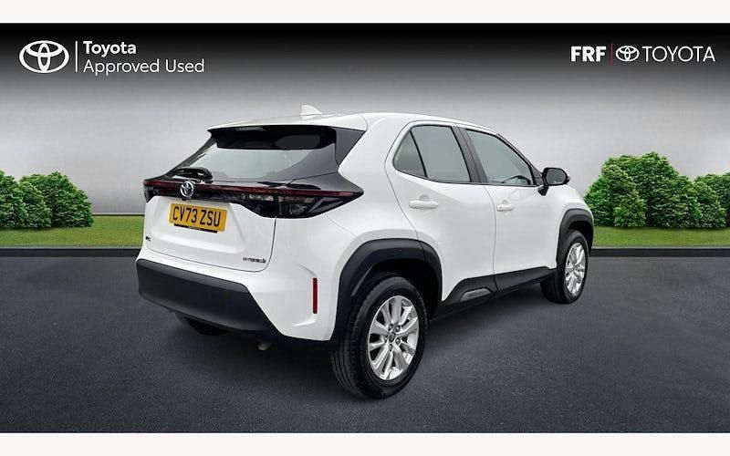 Used Toyota Yaris Hybrid 116 HP (85 kW) 2025 Estate