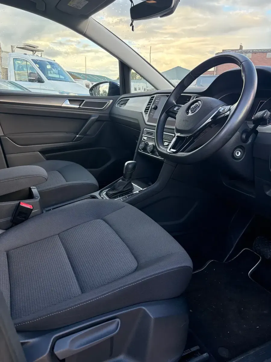 Used VW Golf Sportsvan Match 2019 Blue MPV