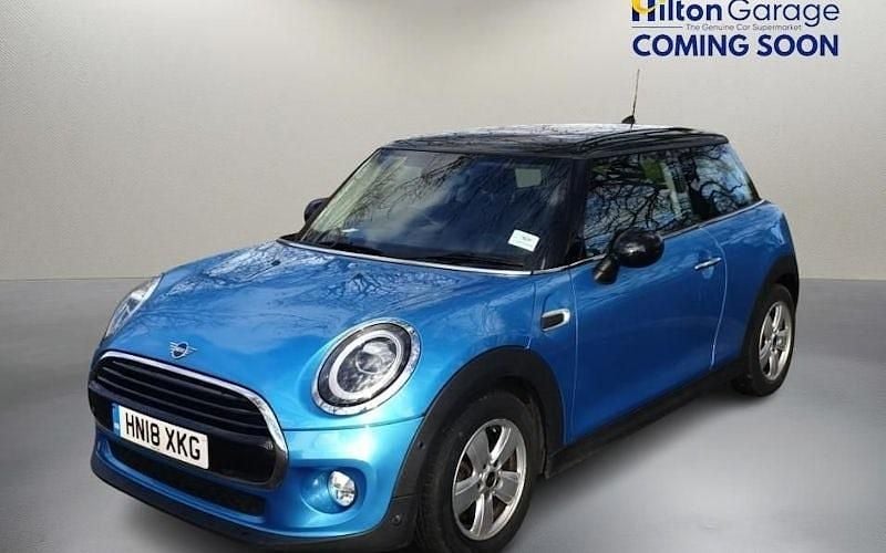 Blue Used 2017 Mini Cooper Hatch Hatchback | £10,350 (Good price) - Image 1/1