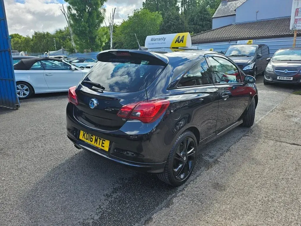 Used Vauxhall Corsa Edition 90 HP (66 kW) 2016 Black Hatchback