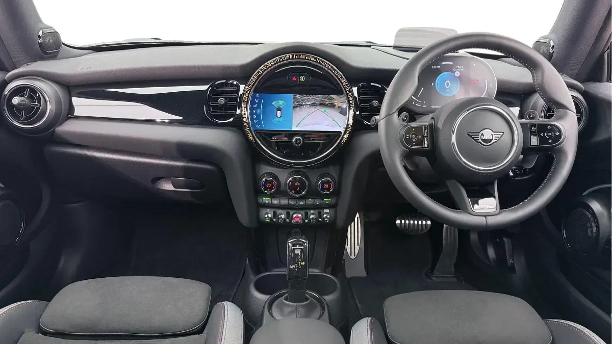 Usado Mini John Cooper Works Hatch 228 CV (167 kW) 2022 Blanco Utilitario