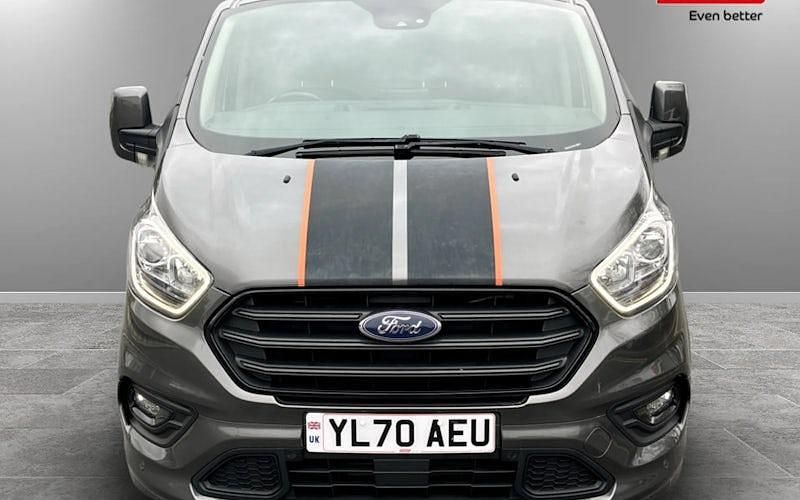 Used Ford Transit Custom Sport 185 HP (136 kW) 2021 Van