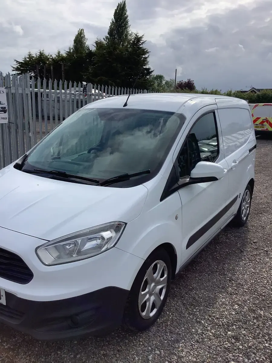 Used Ford Transit Trend 2018 White Van