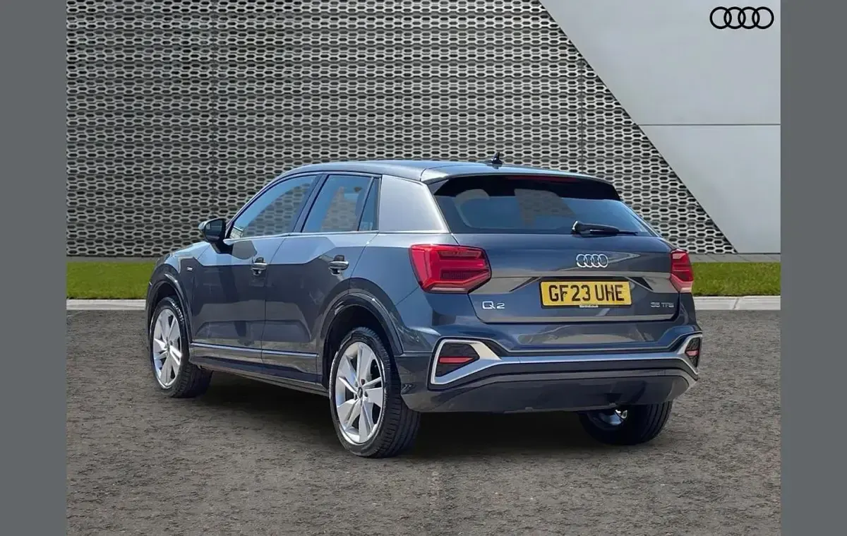 Used Audi Q2 S-Line 147 HP (108 kW) 2023 Grey SUV