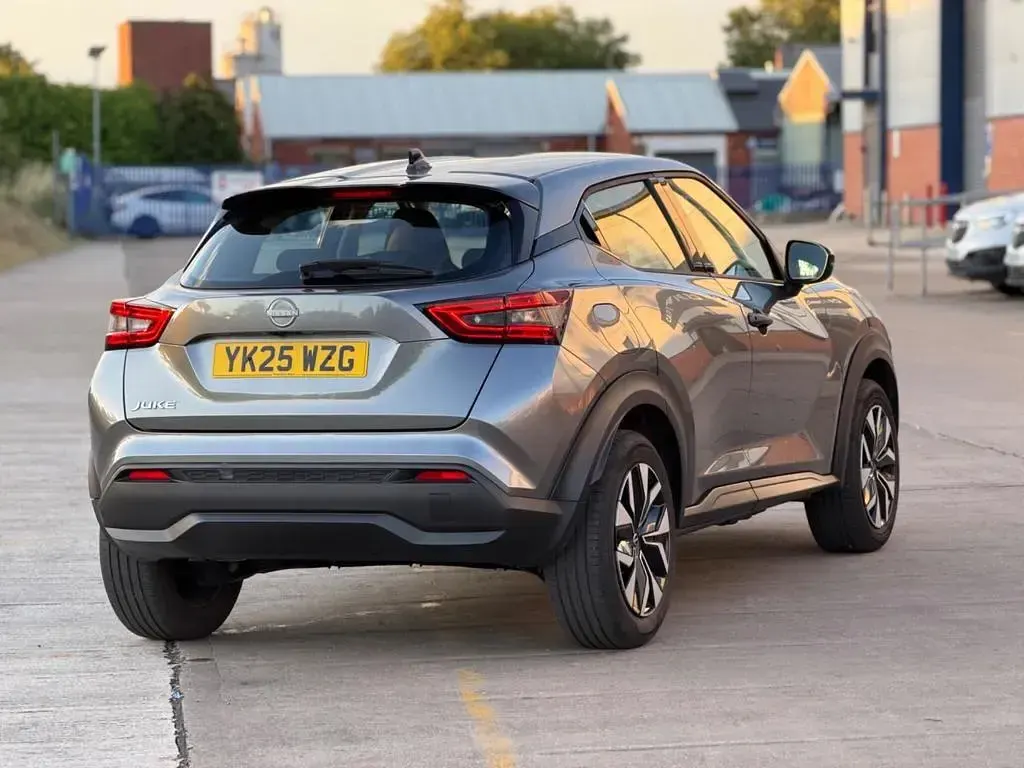 Used Nissan Juke Acenta Premium 114 HP (83 kW) 2025 Grey SUV