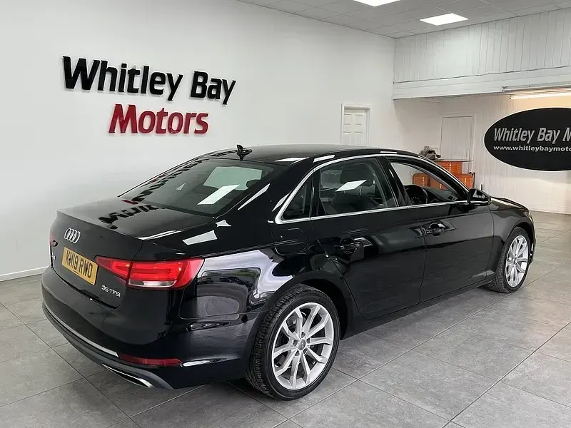 Used Audi A4 Sport 150 HP (110 kW) 2019 Black Sedan