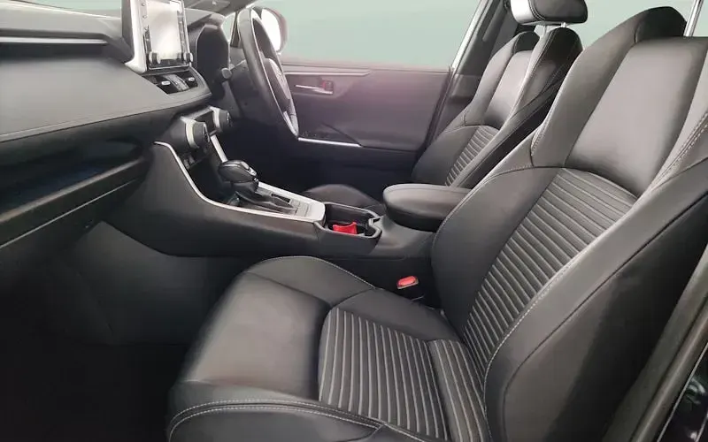 Used Toyota RAV4 Edition 218 HP (160 kW) 2021 SUV