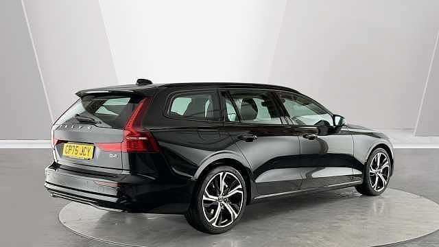 New Volvo V60 Plus 194 HP (142 kW) 2026 Estate