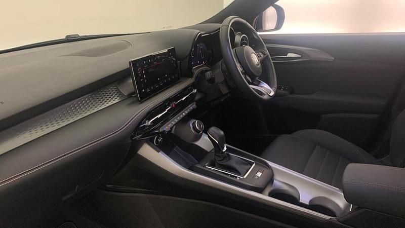 White Used 2024 Alfa Romeo Tonale Ti SUV | £24,239 (Fair price) - Image 1/4