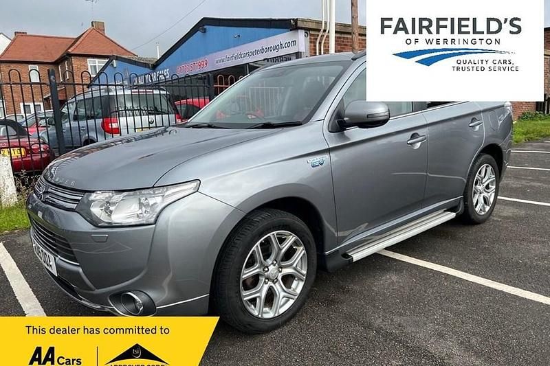 Used 2015 Mitsubishi Outlander P-HEV | £9,495 (Fair price) - Image 1/1