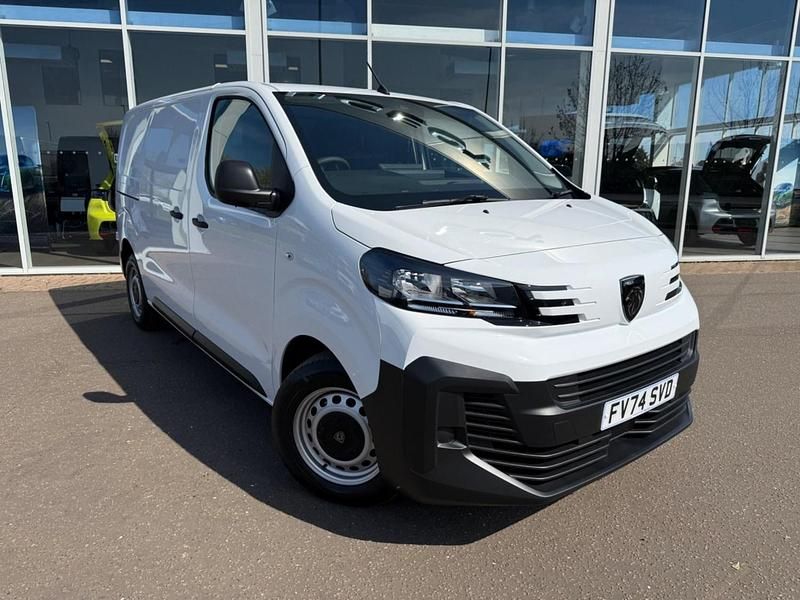 White Used 2024 Peugeot Expert Van | £18,991 (Fair price) - Image 1/4