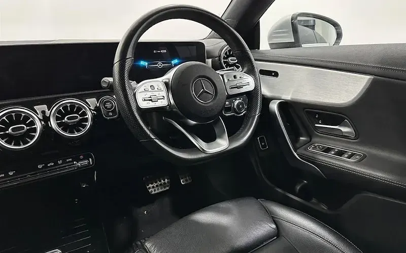 Used Mercedes CLA200 AMG Line Premium 163 HP (119 kW) 2020 Silver Coupe