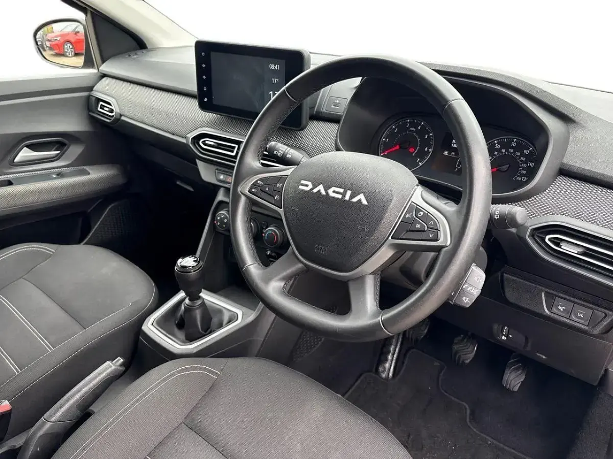 Used Dacia Sandero Expression 99 HP (72 kW) 2023 Grey