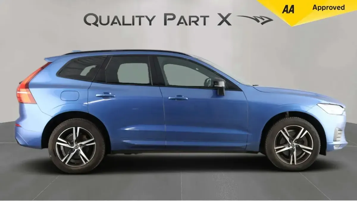Used Volvo XC60 R-Design 2021 Blue SUV