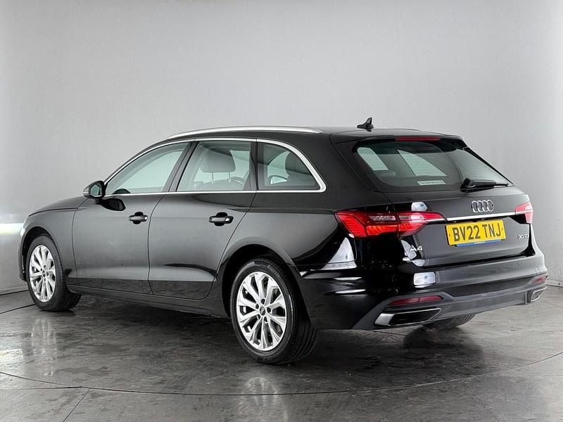 Used Audi A4 Comfort 190 HP (139 kW) 2021 Black Estate