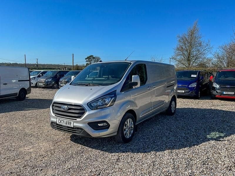 Used Ford Transit Custom Limited 130 HP (95 kW) 2021 Silver Van