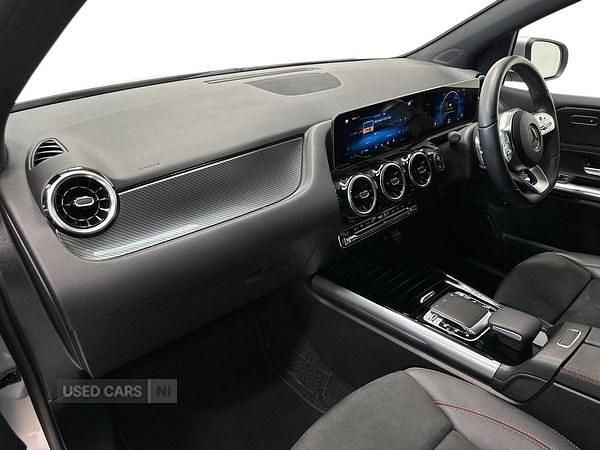 Usado Mercedes B200 Executive 150 HP (110 kW) 2021 Prateado Monovolume