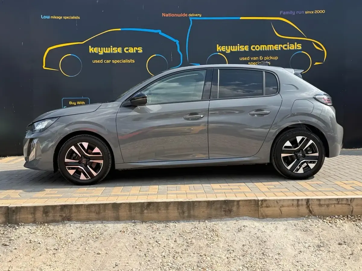 Used Peugeot 208 Allure 2025 Grey Hatchback