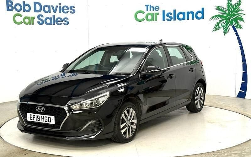 Used Hyundai i30 SE 140 HP (102 kW) 2019 Hatchback