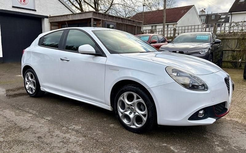 White Used 2019 Alfa Romeo Giulietta Hatchback | £10,995 (Fair price) - Image 1/4