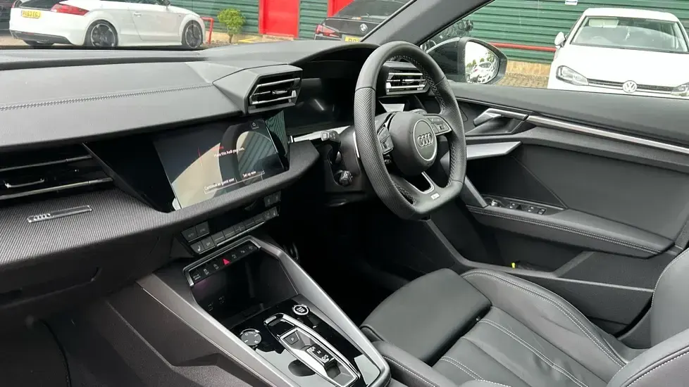 Used Audi A3 Black Edition 150 HP (110 kW) 2025 White