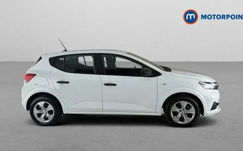 Used Dacia Sandero Essentiel 91 HP (66 kW) 2025 Hatchback