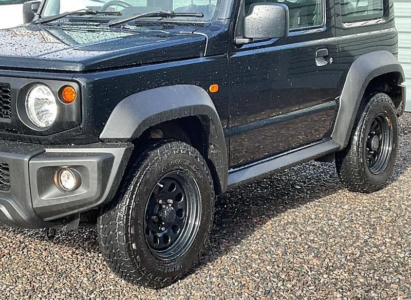 Used Suzuki Jimny SZ4 102 HP (75 kW) 2019 Black SUV