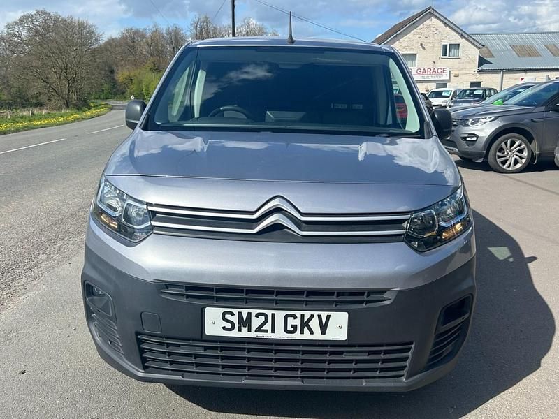 Used Citroën Berlingo 75 HP (55 kW) 2021 Grey MPV