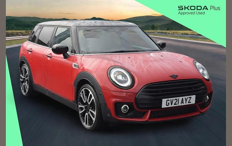 Used Mini Cooper Clubman Sport 134 HP (98 kW) 2021 Red Estate