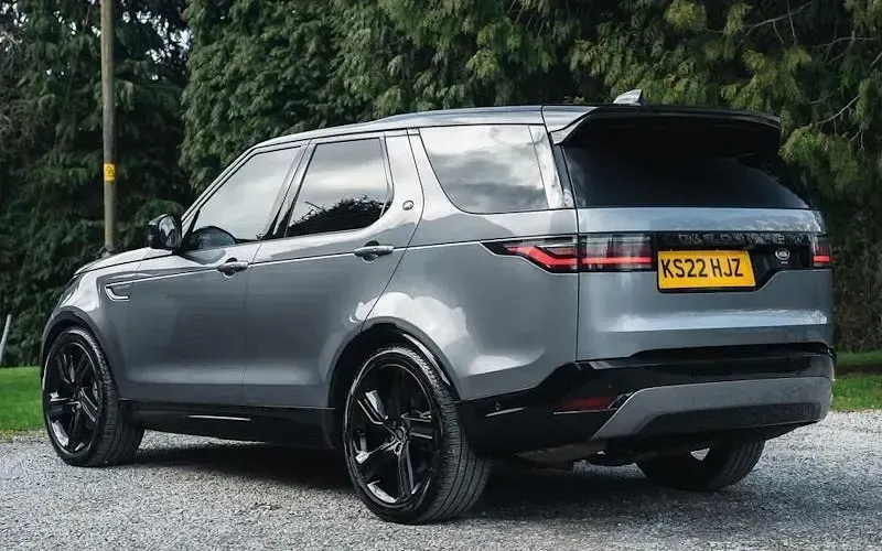 Used Land Rover Discovery HSE Dynamic 300 HP (220 kW) 2022 Grey SUV