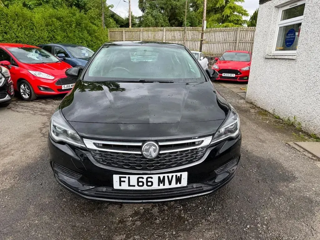 Used Vauxhall Astra S 2016 Black Hatchback