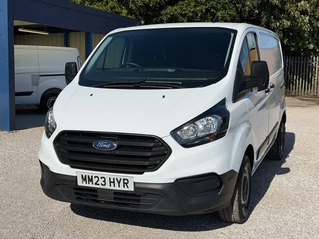 Used Ford Transit Custom 105 HP (77 kW) 2023 White Van