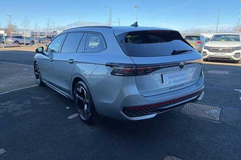 Used VW Passat 150 HP (110 kW) 2025 Estate