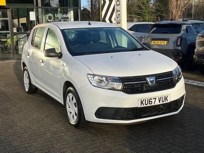 White Used 2017 Dacia Sandero Ambiance Hatchback | £4,495 (Good price) - Image 1/4