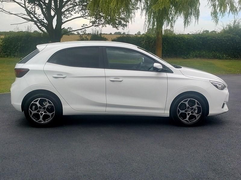 Used MG MG3 Trophy 194 HP (142 kW) 2024 White Hatchback