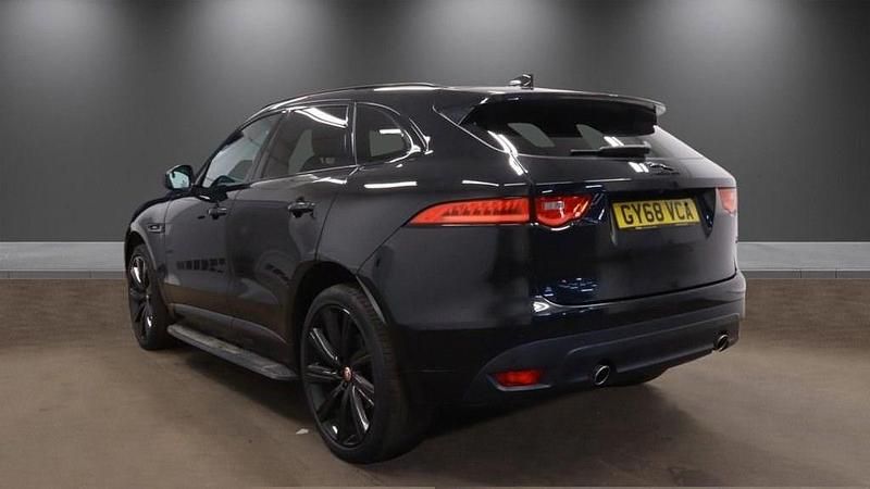 Used Jaguar F-Pace R-Sport 240 HP (176 kW) 2018 Black SUV