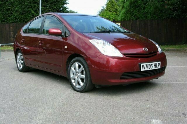 Used Toyota Prius 76 HP (55 kW) 2005 Hatchback