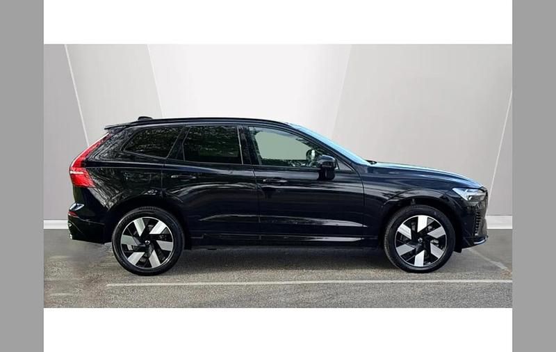 Used Volvo XC60 Ultra 455 HP (334 kW) 2025 Black SUV